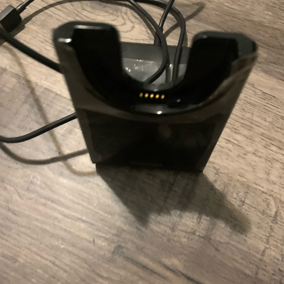 Black Charging Dock - Picture 3 of 3